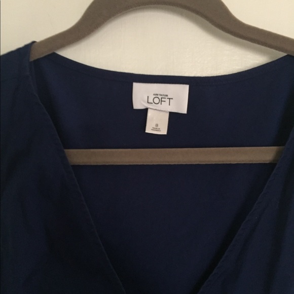 Classic Wrap Dress by LOFT in blue- size 8 🌸 - Picture 4 of 4